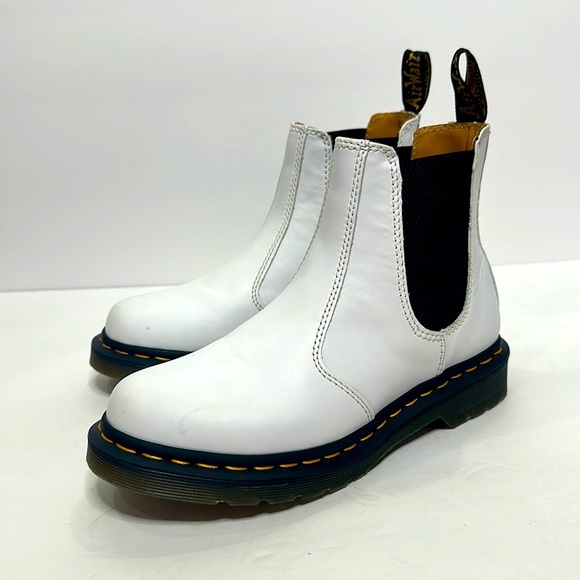 Dr. Martens White Slip On Chelsea Chunky Combat Smooth Leather Round Toe Boots - Picture 2 of 14